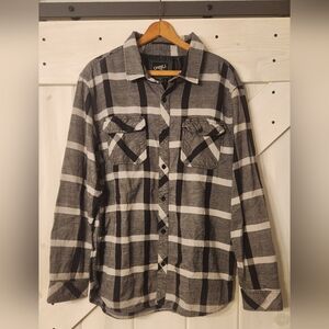 Men's Y2K O'Neill Flannel Button Down Shirt. Size XL. Black And Gray Plaid